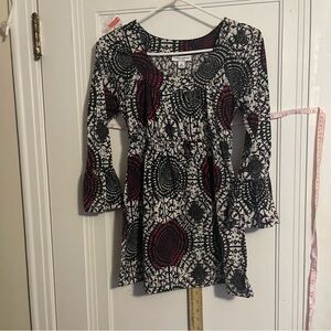 Liz Lange maternity top   Small